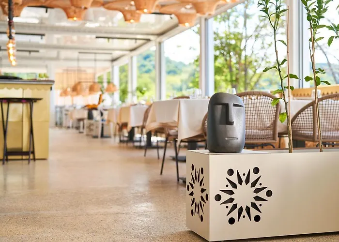 Mount Athos Hotel 5*