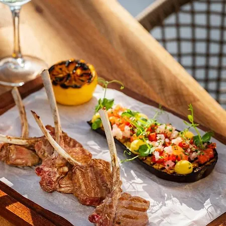 מלון Mount Athos לריסוס